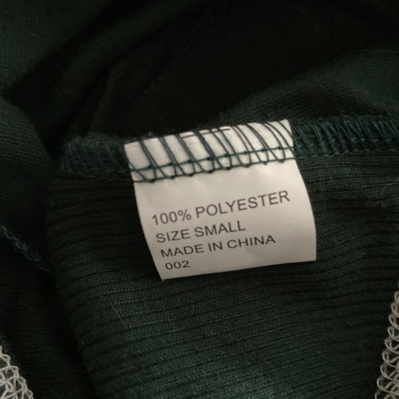 NY Jets Football shirt for small dog. Like new, size small. Machine wash… - Picture 5 of 6